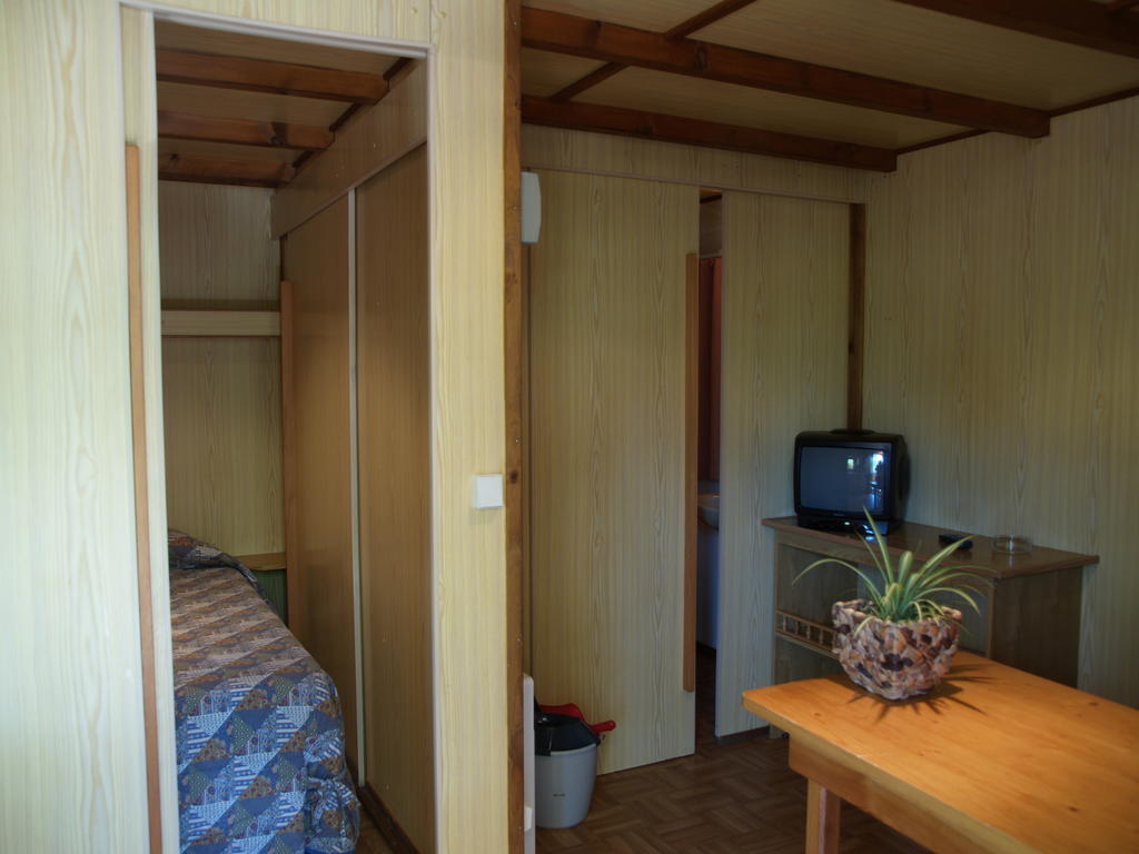 Отель Camping Аинса-Собрарбе Номер фото